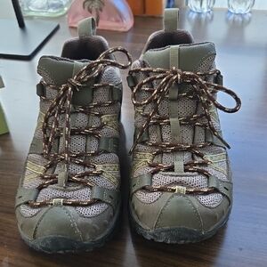 Merrell Green and Brown Athletic Shoes with Rugged Design